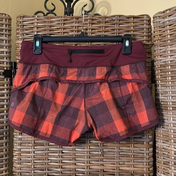 #369 Lululemon Run Speed Short
Yama Check Heathered Flaming Tomato/Rust Berry 6 - Picture 5 of 6